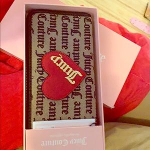 Brand new w tags juicy couture wallet